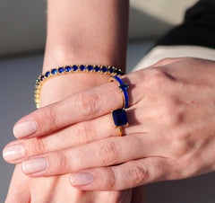 Karosh Safir Renk Baget Taşlı Tektaş Yüzük - Karosh