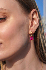 Karosh Yakut Renk Büyük Baget Taşlı Küpe - Karosh