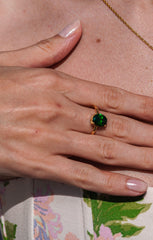Karosh Zümrüt Renk Oval Taşlı Tektaş Yüzük - Karosh