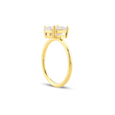 Kubik Zirconia Taşlı Kare Kesim Tektaş Yüzük