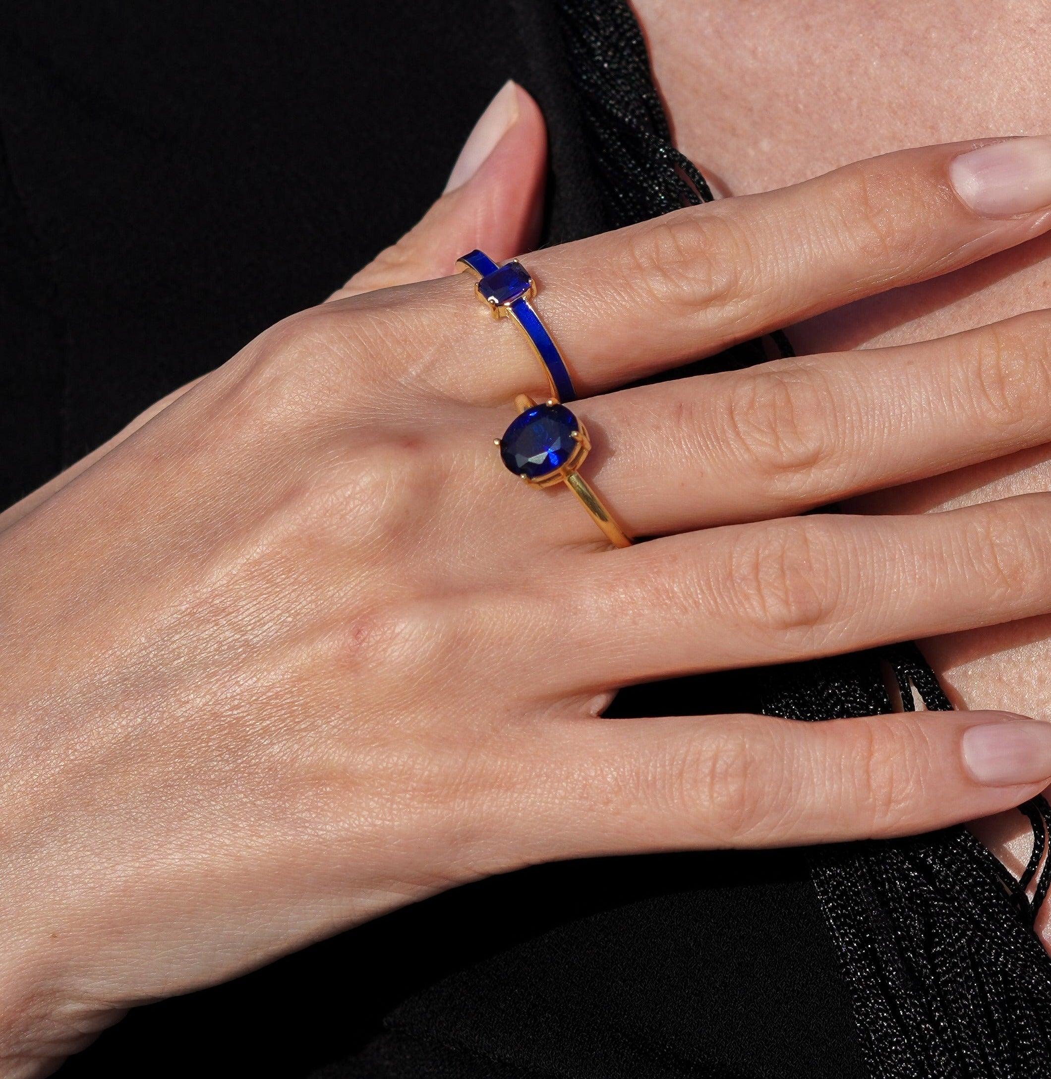 Karosh Safir Renk Baget Taşlı Mineli Yüzük - Karosh