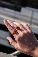 Karosh Kırmızı Baget Taşlı Mineli Yüzük - Karosh